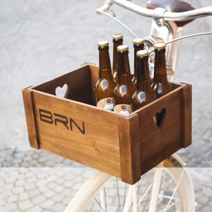 Cesto BRN Lovely Big anteriore/posteriore in legno naturale con dimensioni 41 x 31 x 19 cm.