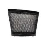 Cesto BRN Intreccio ovale anteriore in acciaio nero con misure pari a 370 x 275 x h225 mm. Nella confezione sono incluse le piastre per il fissaggio.